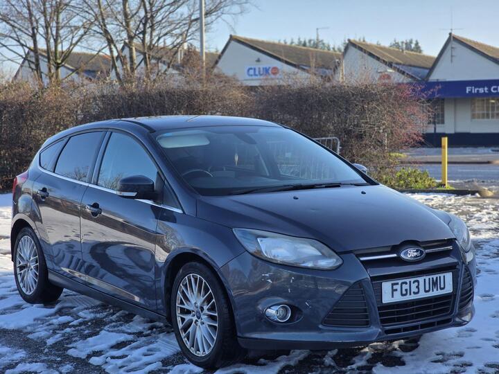Ford Focus 1.0T EcoBoost Zetec Euro 5 (s/s) 5dr