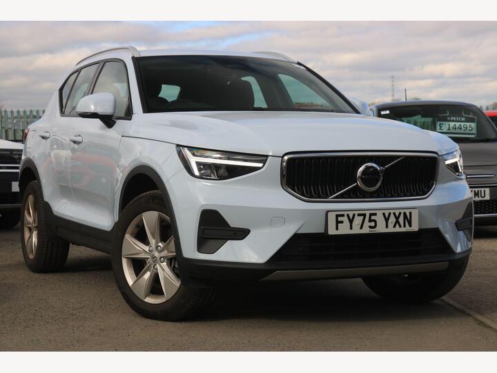 Volvo XC40 2.0 B3 MHEV Core DCT Auto Euro 6 (s/s) 5dr