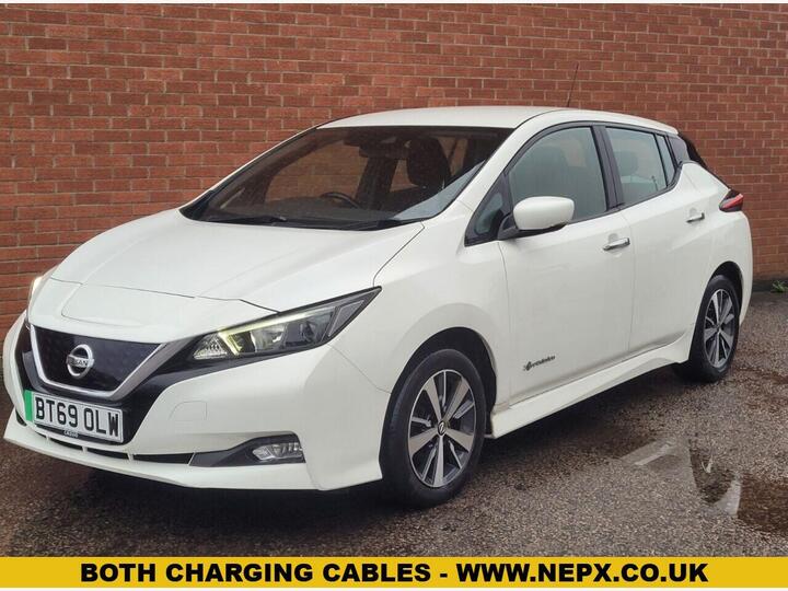 Nissan LEAF 40kWh Acenta Auto 5dr