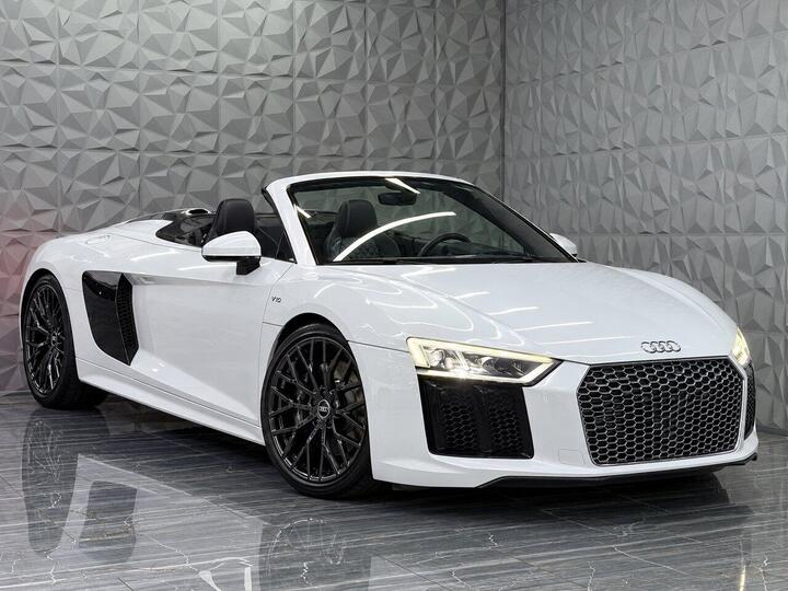 Audi R8 5.2 FSI V10 Spyder S Tronic Quattro Euro 6 (s/s) 2dr
