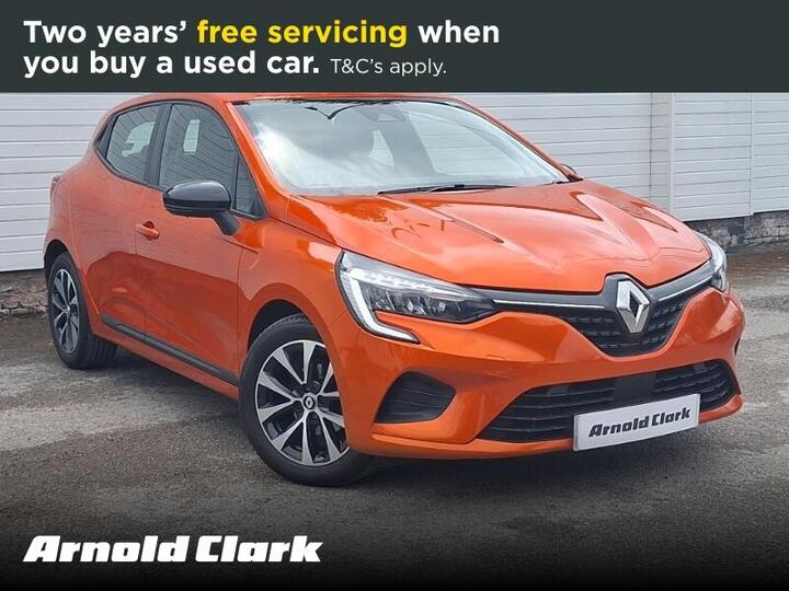 Renault Clio 1.0 TCe Evolution Euro 6 (s/s) 5dr Renault Clio 1.0 TCe Evolution Euro 6 (s/s) 5dr