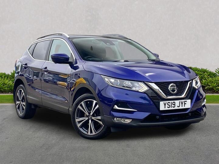 Nissan QASHQAI 1.3 DIG-T N-Connecta Euro 6 (s/s) 5dr