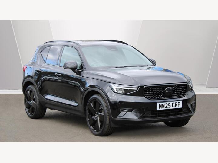 Volvo XC40 2.0 B4 MHEV Plus Black Edition DCT Auto Euro 6 (s/s) 5dr