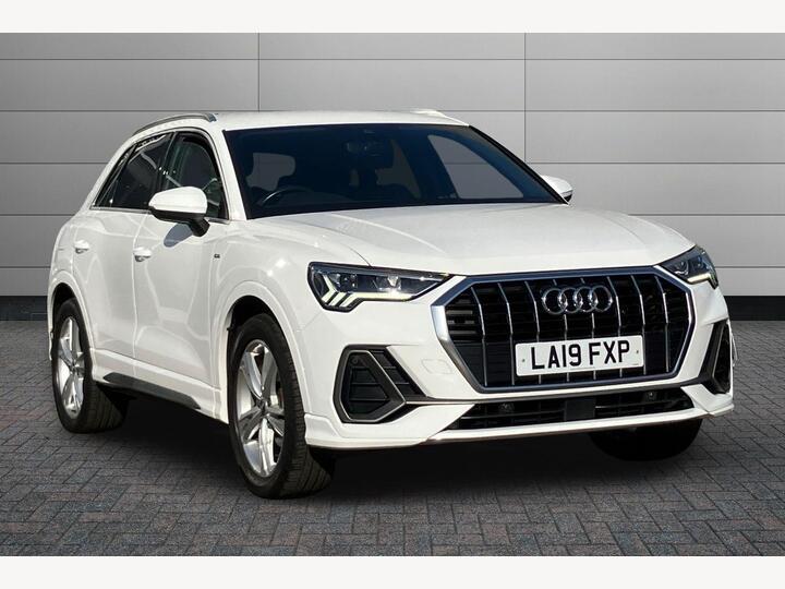 Audi Q3 1.5 TFSI CoD 35 S Line S Tronic Euro 6 (s/s) 5dr