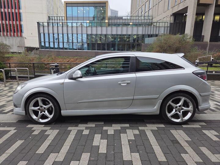 Vauxhall Astra 1.9 CDTi 16v SRi Sport Hatch 3dr