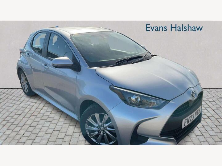 Toyota YARIS HATCHBACK 1.5 VVT-h Icon E-CVT Euro 6 (s/s) 5dr