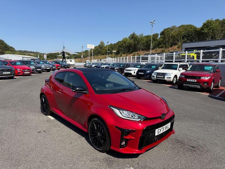 Toyota YARIS 1.6T GR Convenience AWD Euro 6 3dr