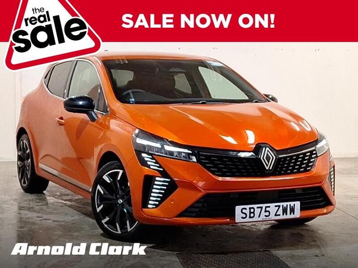 Renault Clio 1.6 E-TECH Techno Auto Euro 6 (s/s) 5dr