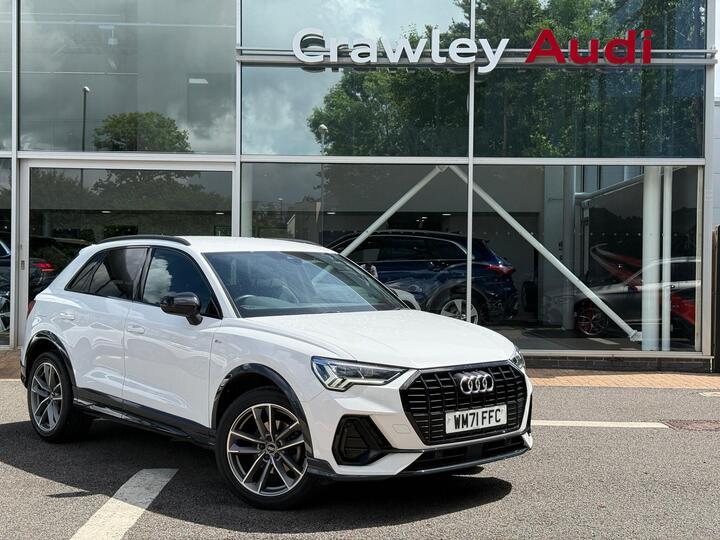 Audi Q3 1.5 TFSI CoD 35 Black Edition S Tronic Euro 6 (s/s) 5dr