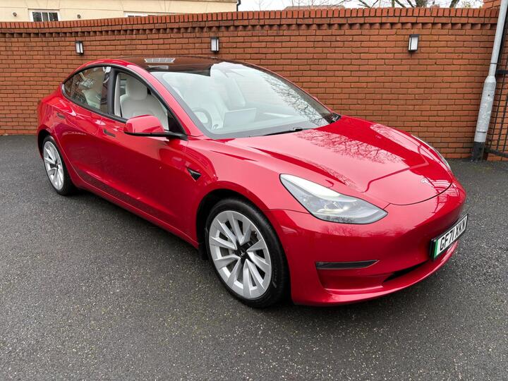 Tesla Model 3 (Dual Motor) Long Range Auto 4WDE 4dr