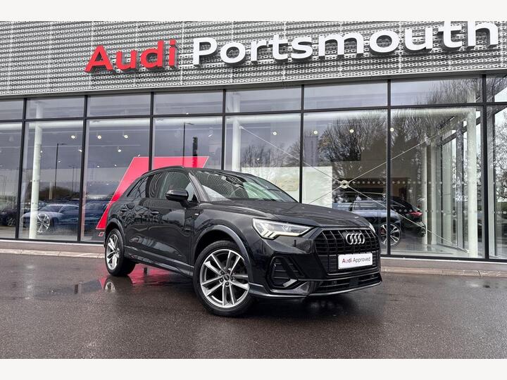 Audi Q3 1.5 TFSI CoD 35 Black Edition S Tronic Euro 6 (s/s) 5dr