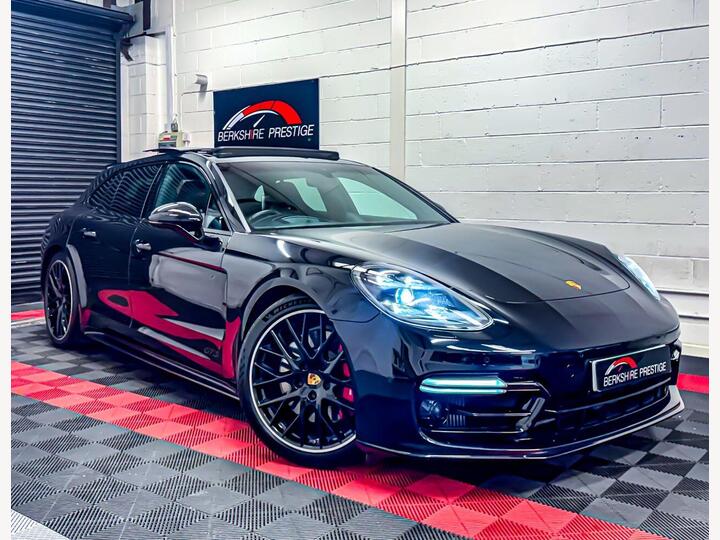 Porsche PANAMERA 4.0T V8 GTS Sport Turismo PDK 4WD Euro 6 (s/s) 5dr Porsche PANAMERA 4.0T V8 GTS Sport Turismo PDK 4WD Euro 6 (s/s) 5dr
