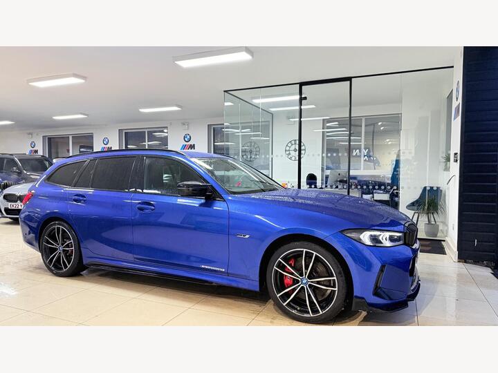 BMW 3 Series 2.0 330e 12kWh M Sport Touring Auto Euro 6 (s/s) 5dr