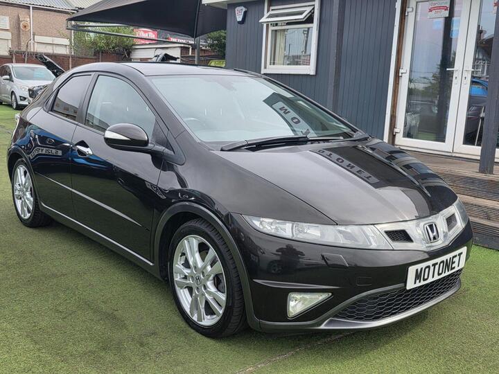 Honda CIVIC 1.8 I-VTEC ES GT 5dr