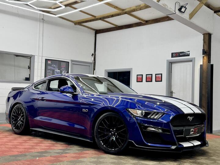 Ford Mustang 5.0 V8 GT Fastback Euro 6 2dr