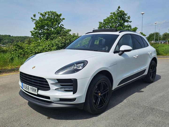 Porsche Macan 2.0T PDK 4WD Euro 6 (s/s) 5dr Porsche Macan 2.0T PDK 4WD Euro 6 (s/s) 5dr