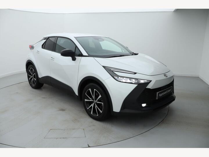 Toyota C-HR 2.0 VVT 13.6kWh Design CVT Euro 6 (s/s) 5dr