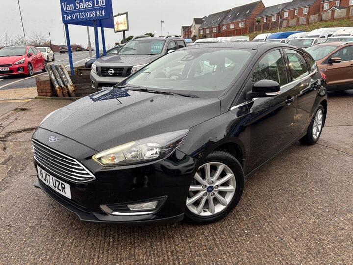 Ford FOCUS 1.0T EcoBoost Titanium Euro 6 (s/s) 5dr