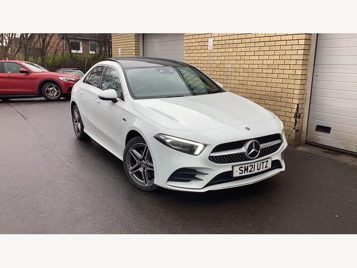 Mercedes-Benz A Class 1.3 A250e 15.6kWh AMG Line (Premium Plus 2) 8G-DCT Euro 6 (s/s) 4dr