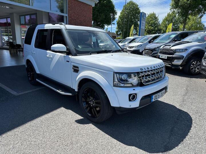 Land Rover Discovery 4 3.0 SD V6 HSE Luxury Auto 4WD Euro 5 (s/s) 5dr Land Rover Discovery 4 3.0 SD V6 HSE Luxury Auto 4WD Euro 5 (s/s) 5dr