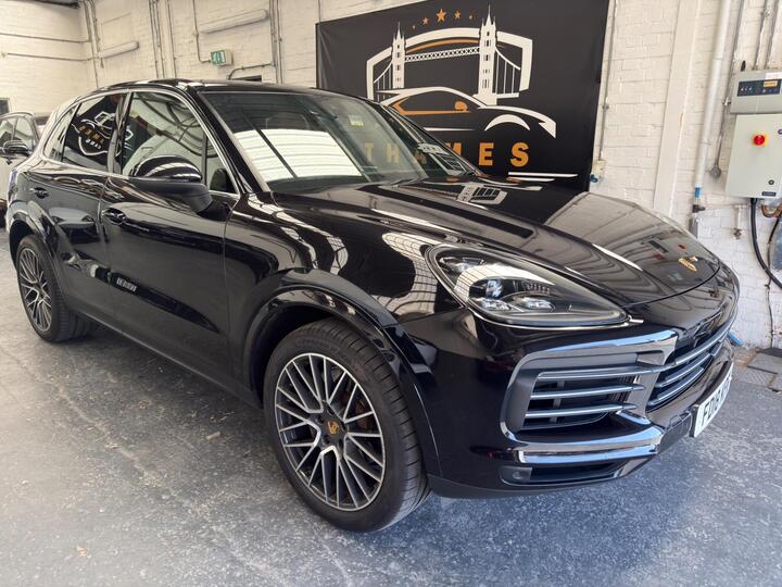 Porsche Cayenne 3.0T V6 TiptronicS 4WD Euro 6 (s/s) 5dr