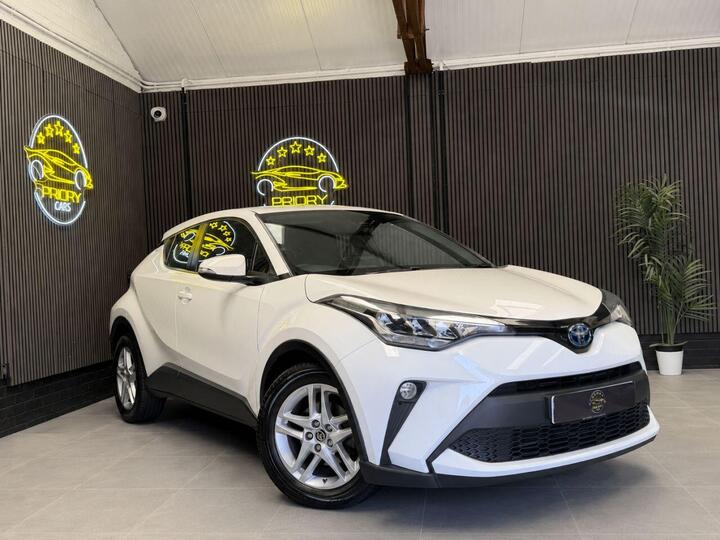 Toyota C-HR 1.8 VVT-h Icon CVT Euro 6 (s/s) 5dr Toyota C-HR 1.8 VVT-h Icon CVT Euro 6 (s/s) 5dr