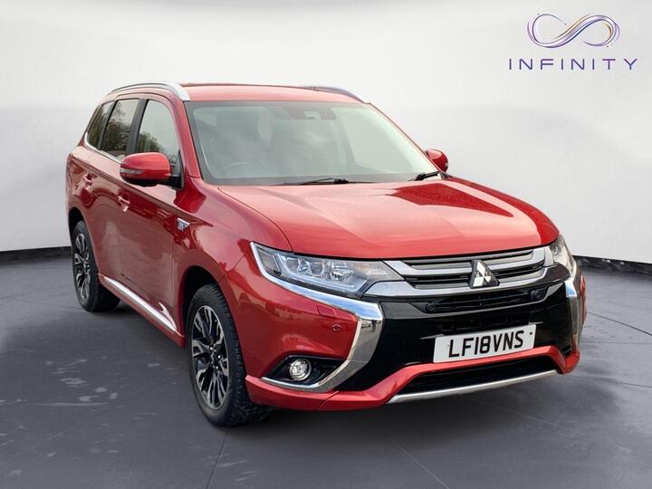 Mitsubishi Outlander 2.0h 12kWh 4hs CVT 4WD Euro 6 (s/s) 5dr Mitsubishi Outlander 2.0h 12kWh 4hs CVT 4WD Euro 6 (s/s) 5dr