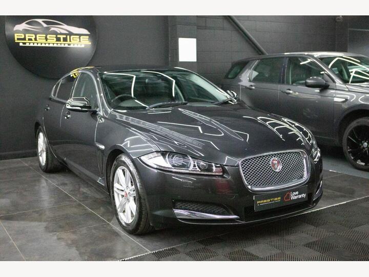 Jaguar XF 2.2d Luxury Auto Euro 5 (s/s) 4dr