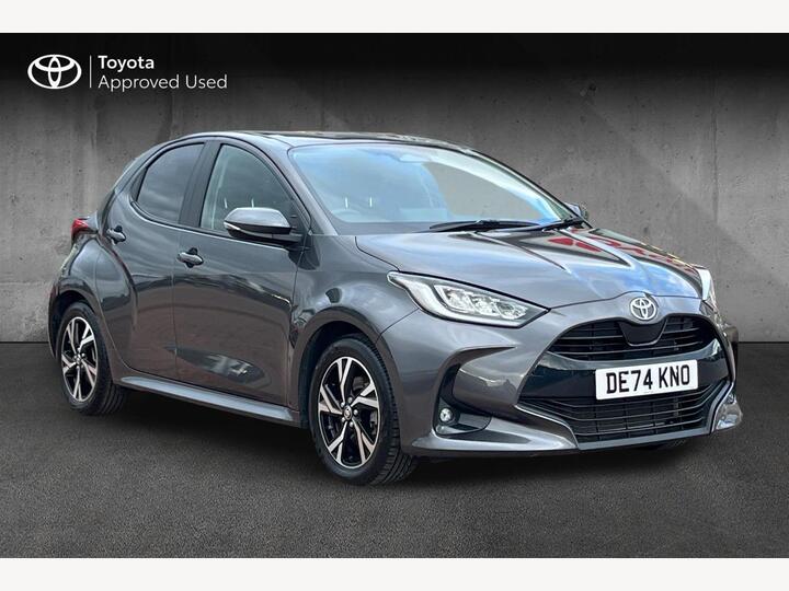 Toyota Yaris 1.5 VVT-h Design E-CVT Euro 6 (s/s) 5dr