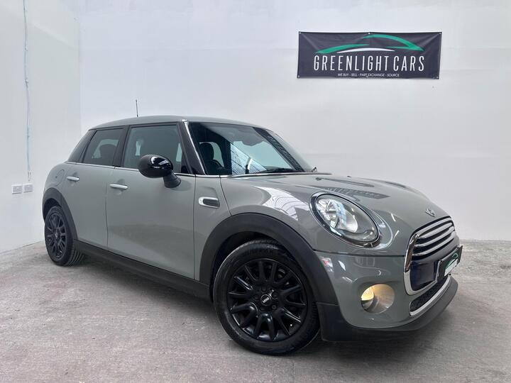MINI Hatch 1.5 Cooper Auto Euro 6 (s/s) 5dr