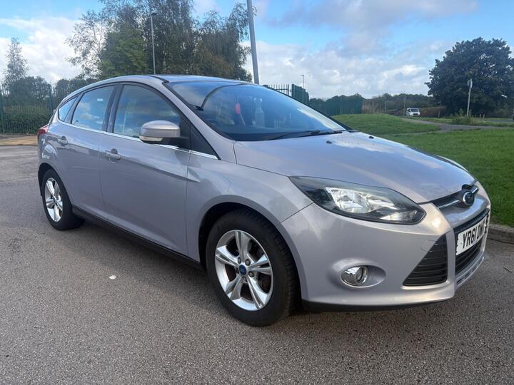 Ford Focus 1.6 Zetec Euro 5 5dr