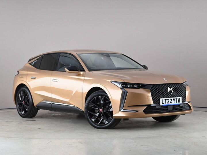 DS AUTOMOBILES DS 4 1.6 E-TENSE 12.4kWh Performance Line + EAT8 Euro 6 (s/s) 5dr DS AUTOMOBILES DS 4 1.6 E-TENSE 12.4kWh Performance Line + EAT8 Euro 6 (s/s) 5dr