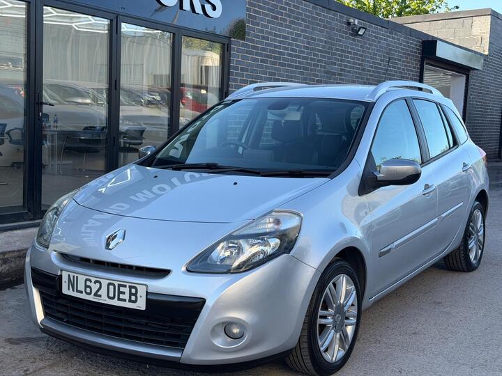 Renault Clio 1.2 Dynamique TomTom Sport Tourer Euro 5 5dr
