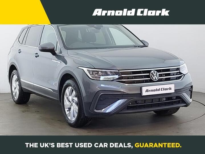 Volkswagen Tiguan Allspace 1.5 TSI Life DSG Euro 6 (s/s) 5dr Volkswagen Tiguan Allspace 1.5 TSI Life DSG Euro 6 (s/s) 5dr
