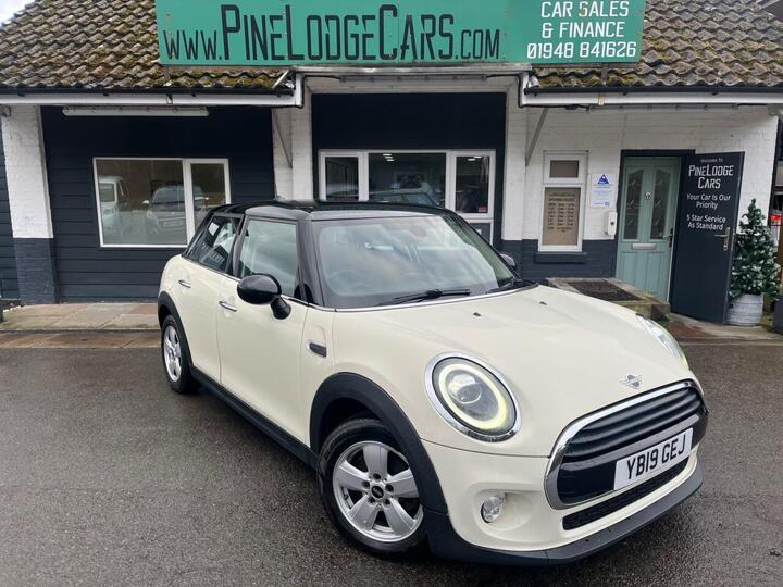 MINI HATCH 1.5 Cooper Classic Euro 6 (s/s) 5dr
