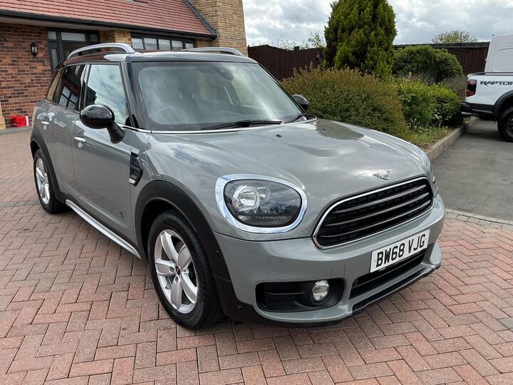 MINI Countryman 2.0 Cooper D ALL4 Euro 6 (s/s) 5dr