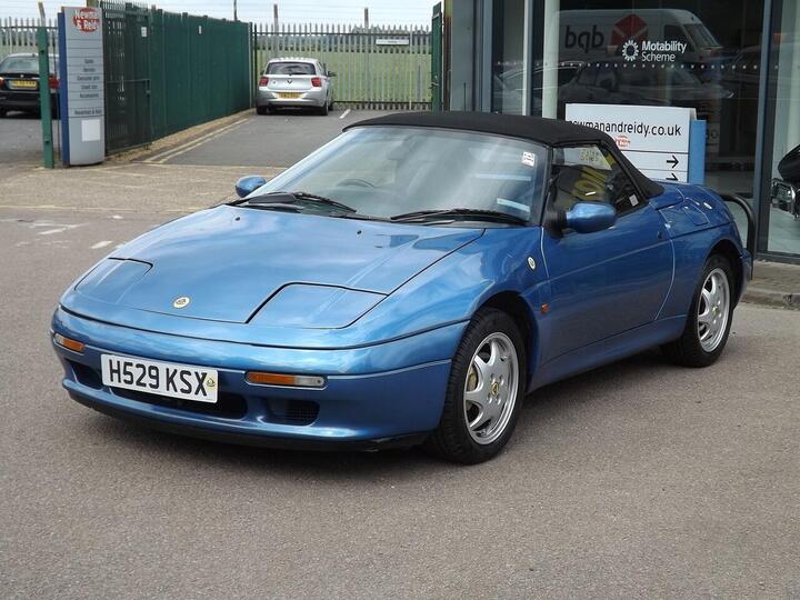 Lotus Elan Elan M100SE Convertible 1.6 Manual Petrol