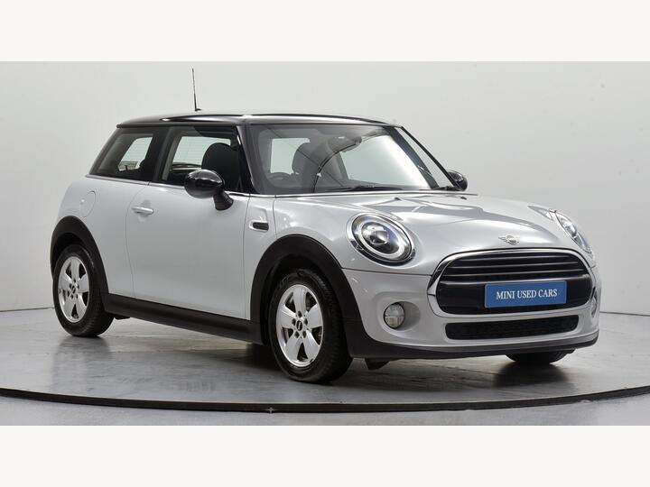 MINI Hatch 1.5 Cooper Classic Euro 6 (s/s) 3dr