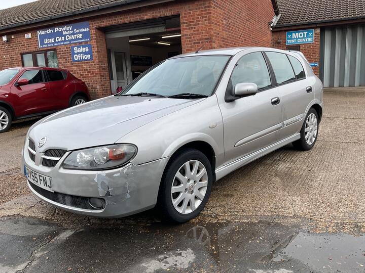 Nissan Almera 1.5 SX 5dr