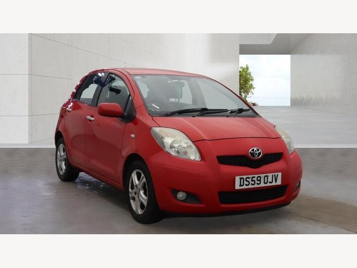Toyota Yaris 1.33 Dual VVT-i TR Euro 4 (s/s) 5dr