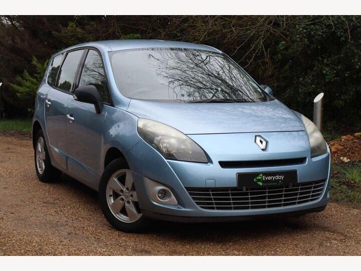 Renault Grand Scenic 1.5 DCi Dynamique TomTom Euro 4 5dr