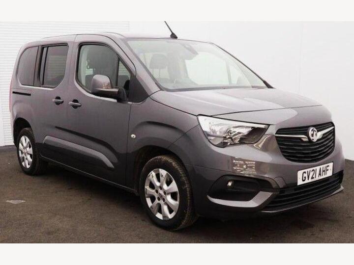 Vauxhall Combo Life 1.5 Turbo D SE Euro 6 (s/s) 5dr (7 Seat)