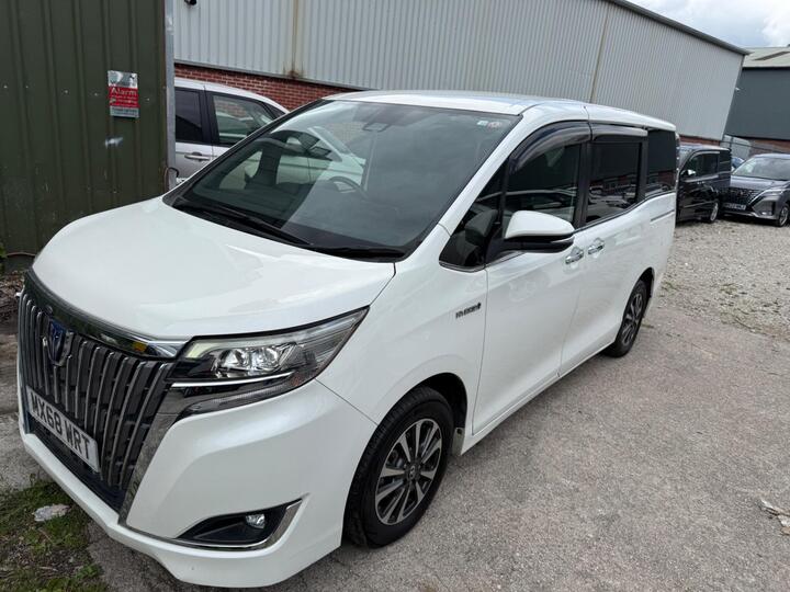 Toyota Esquire Leather Heat & 7💺UBER XL FINANCE AVAIbe