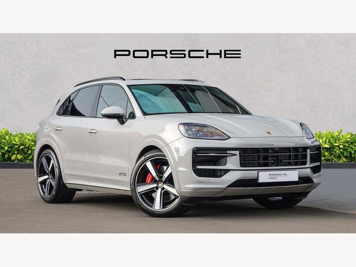 Porsche Cayenne 4.0T V8 GTS TiptronicS 4WD Euro 6 (s/s) 5dr Porsche Cayenne 4.0T V8 GTS TiptronicS 4WD Euro 6 (s/s) 5dr