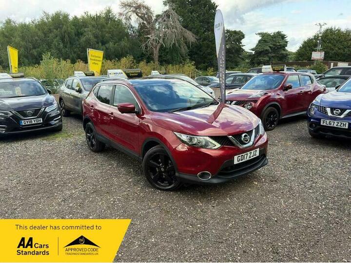 Nissan Qashqai 1.2 DIG-T N-Connecta XTRON 2WD Euro 6 (s/s) 5dr