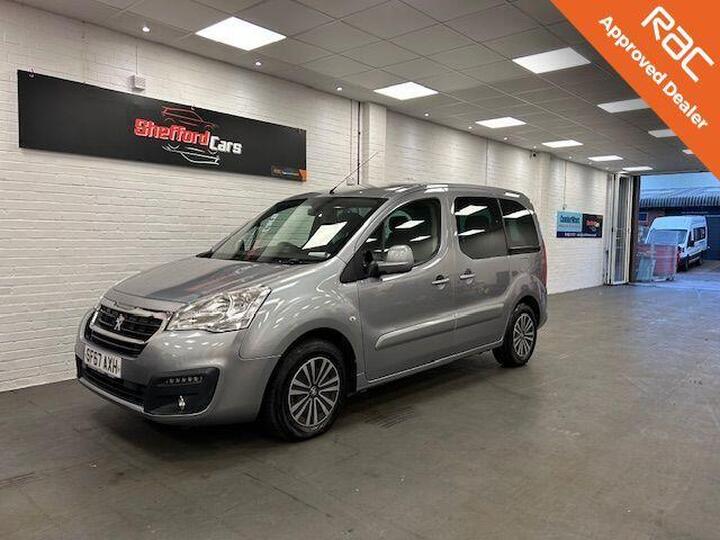 Peugeot PARTNER WHEELCHAIR ACCESS AUTO WITH PASSENGER TURNOUT SEAT WHEELCHAIR ACCESS WITH TURNOUT SEAT