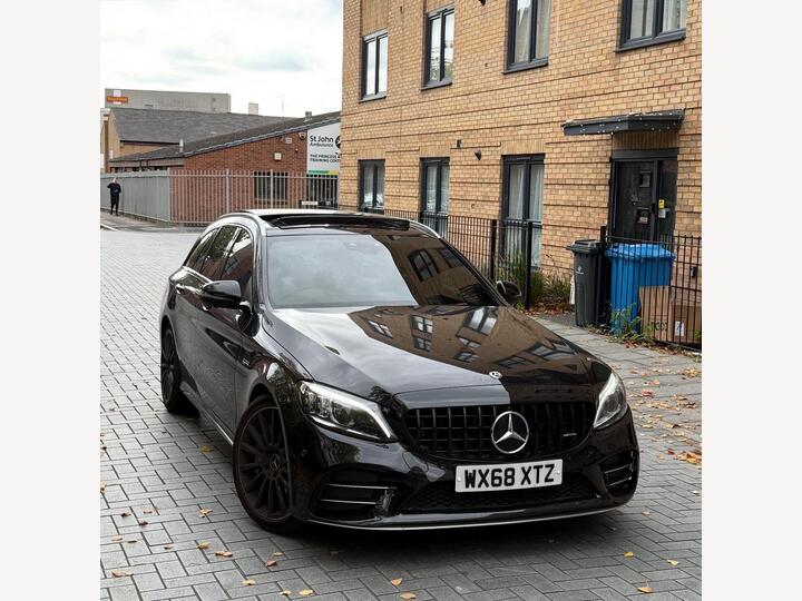 Mercedes-Benz C Class 3.0 C43 V6 AMG (Premium Plus) G-Tronic+ 4MATIC Euro 6 (s/s) 5dr Mercedes-Benz C Class 3.0 C43 V6 AMG (Premium Plus) G-Tronic+ 4MATIC Euro 6 (s/s) 5dr