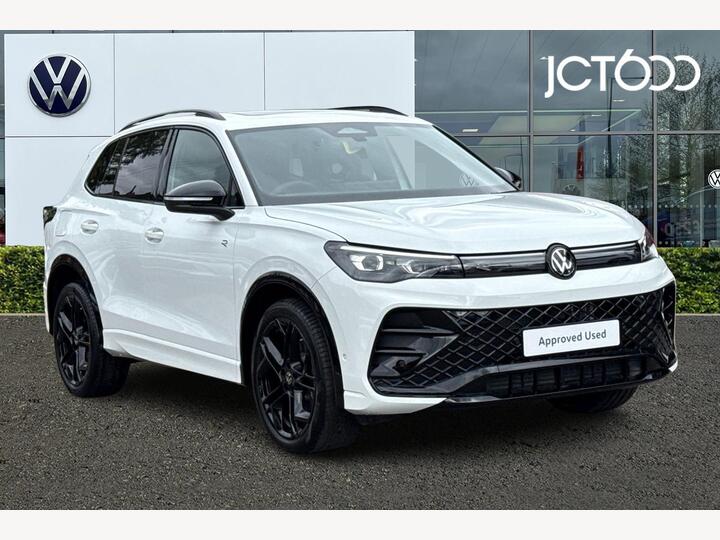 Volkswagen Tiguan 2.0 TDI Black Edition DSG Euro 6 (s/s) 5dr