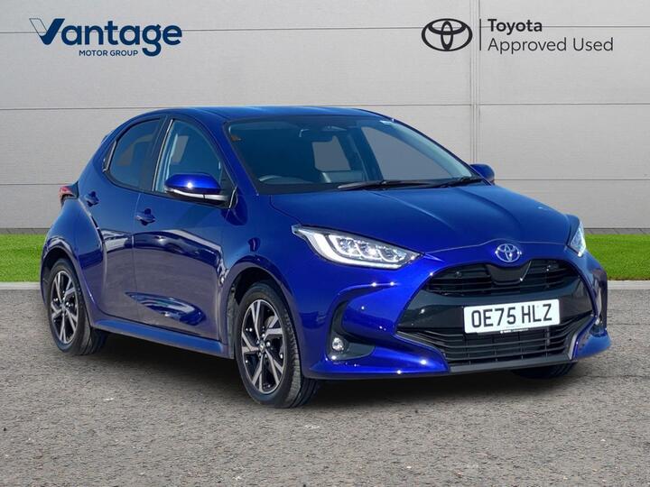 Toyota Yaris 1.5 VVT-h Design E-CVT Euro 6 (s/s) 5dr