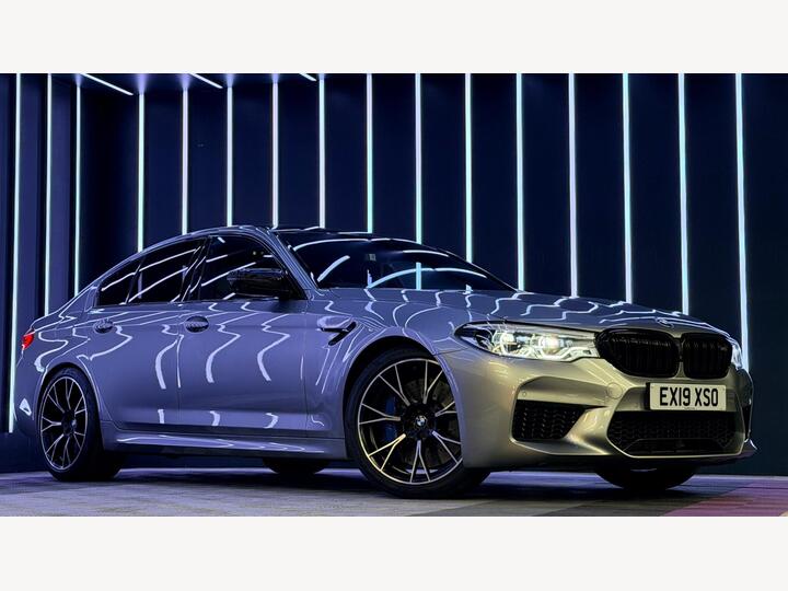 BMW M5 4.4i V8 Competition Steptronic XDrive Euro 6 (s/s) 4dr